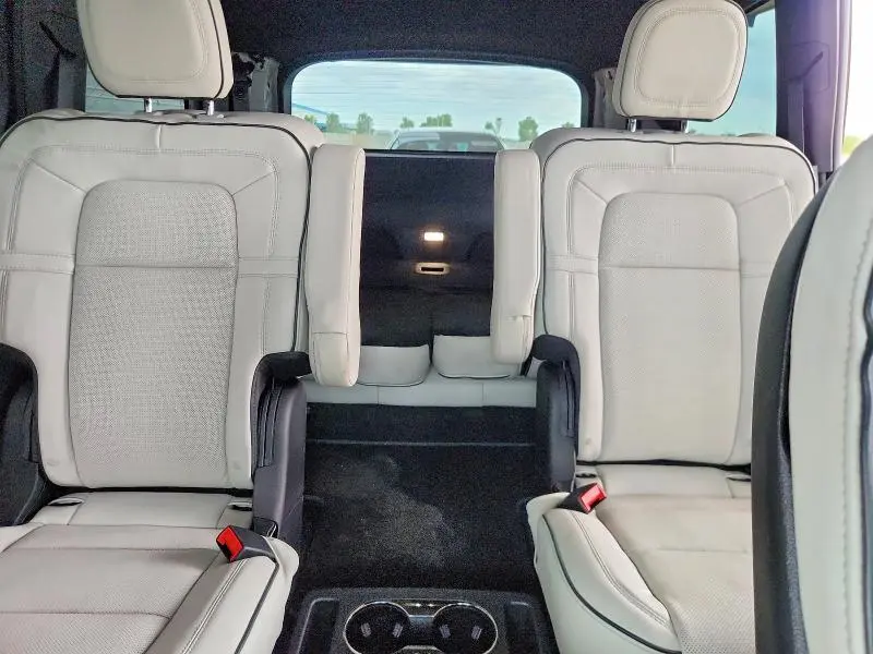 2025 LINCOLN AVIATOR BLACK LABEL  