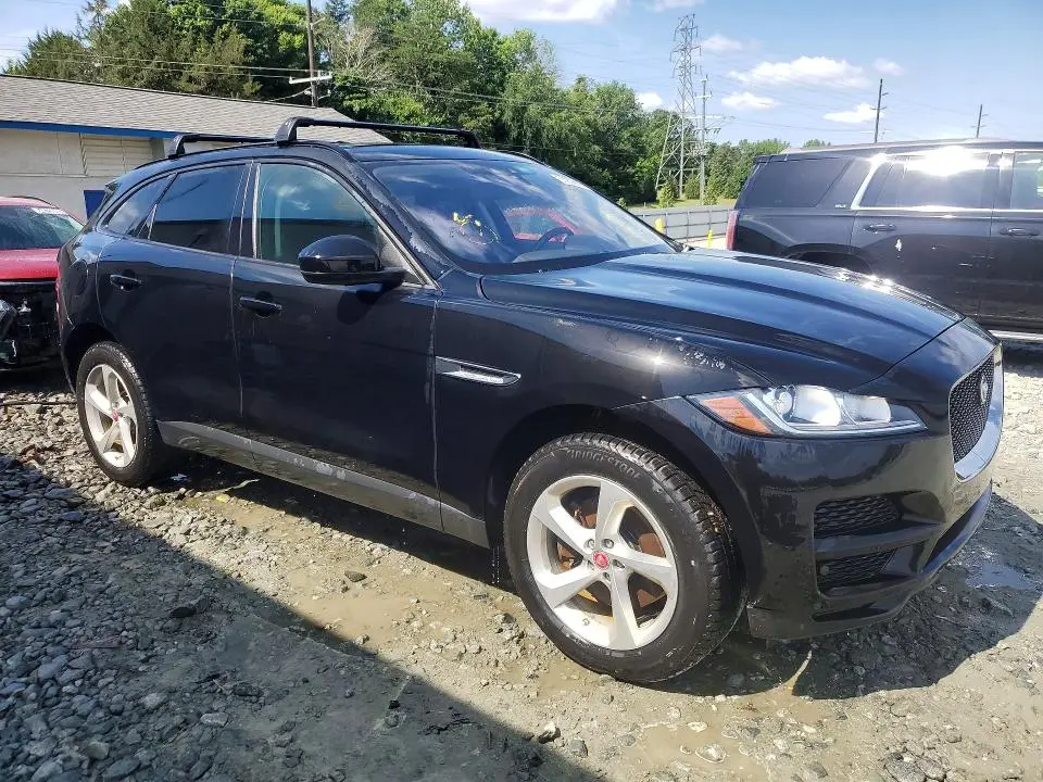 2017 JAGUAR F-PACE PREMIUM  