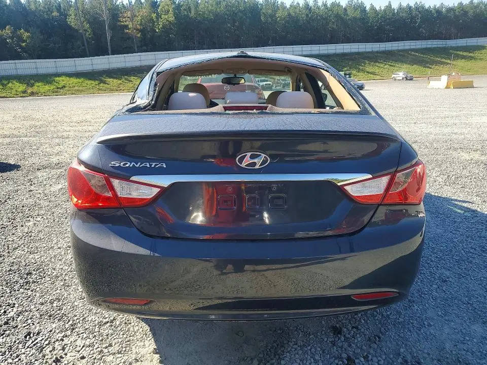 2013 HYUNDAI SONATA GLS  