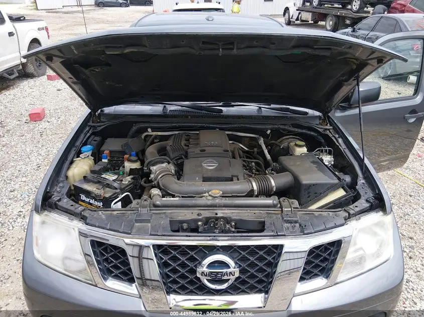 2016 NISSAN FRONTIER SV