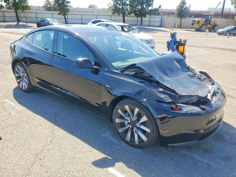 2024 TESLA MODEL 3   