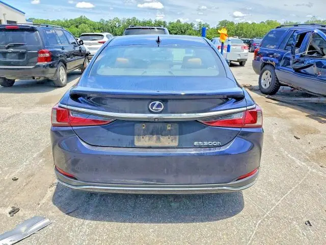 2021 LEXUS ES 300H  