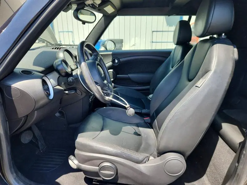 2015 MINI COOPER   