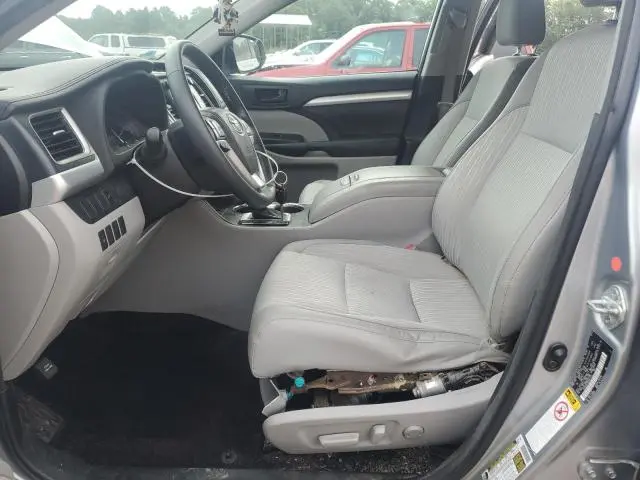 2014 TOYOTA HIGHLANDER LE  