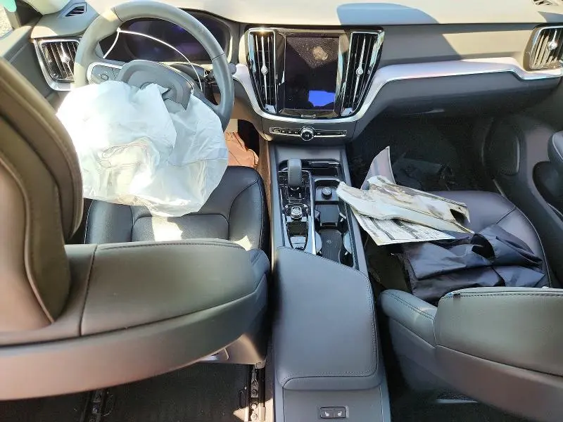 2024 VOLVO S60 CORE  
