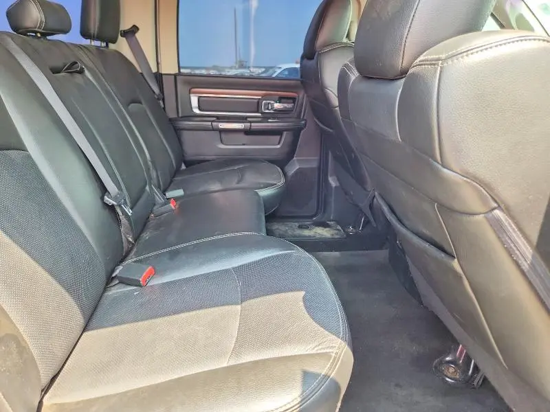 2015 RAM 1500 LARAMIE  