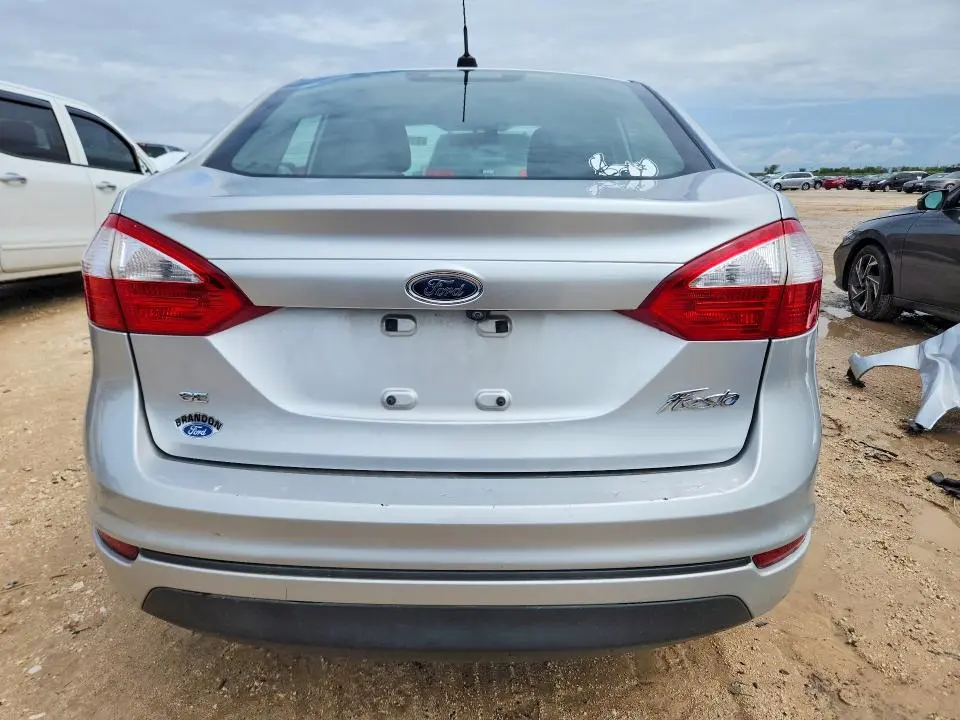 2019 FORD FIESTA SE  