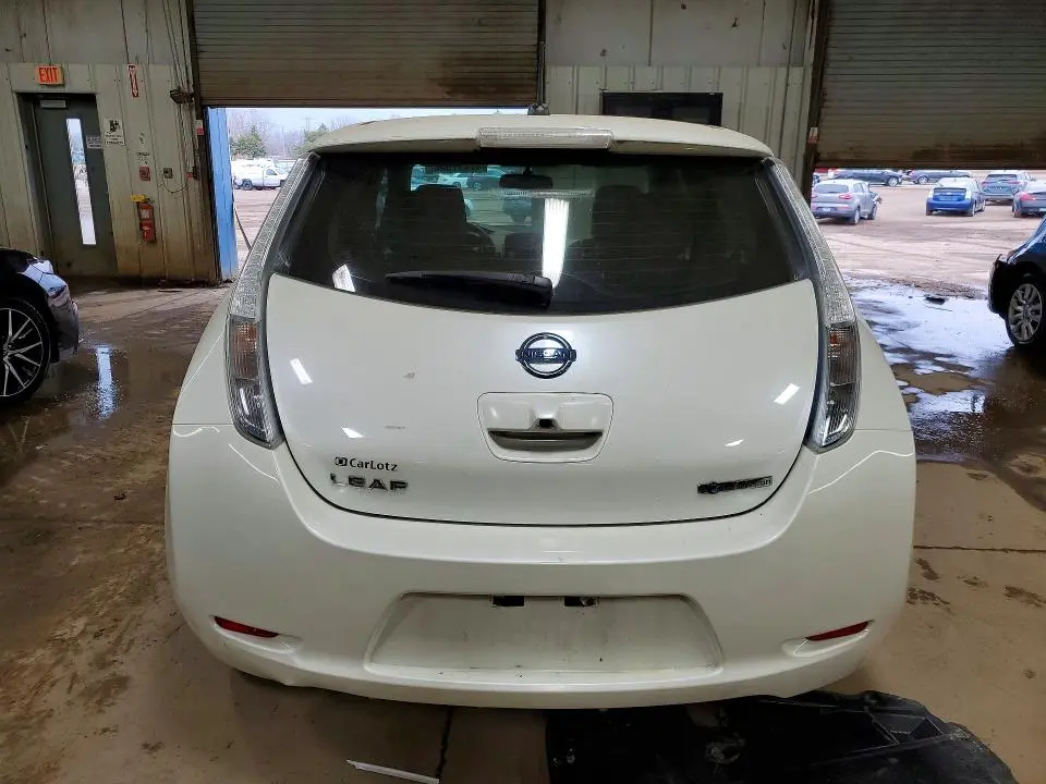 2013 NISSAN LEAF S  