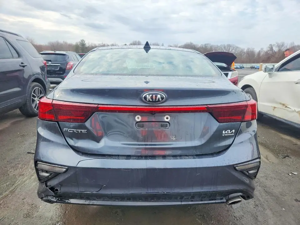 2019 KIA FORTE LXS  