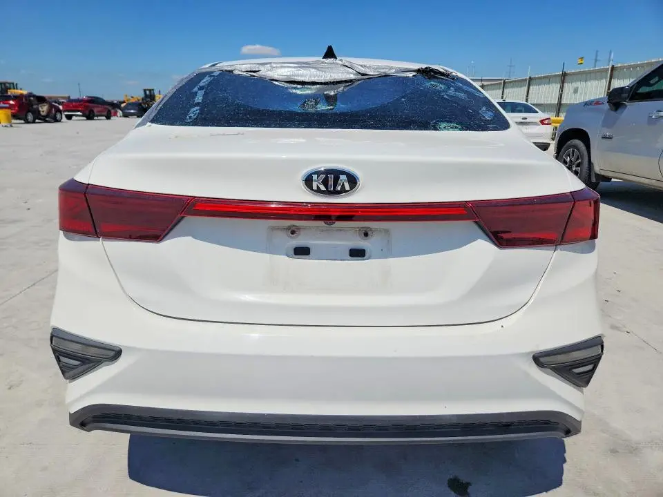 2019 KIA FORTE FE  