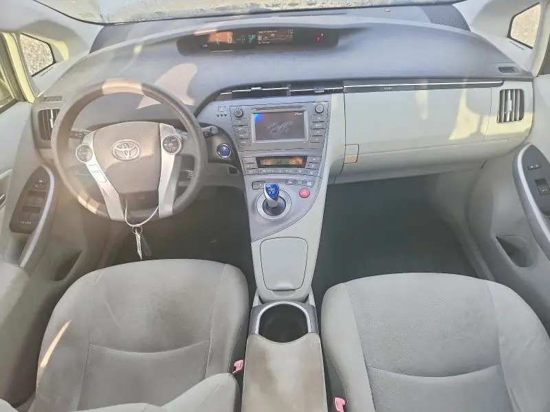 2013 TOYOTA PRIUS TWO  