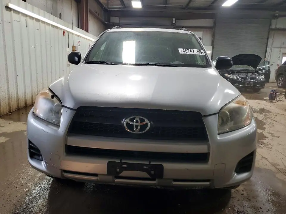 2010 TOYOTA RAV4 BASE  
