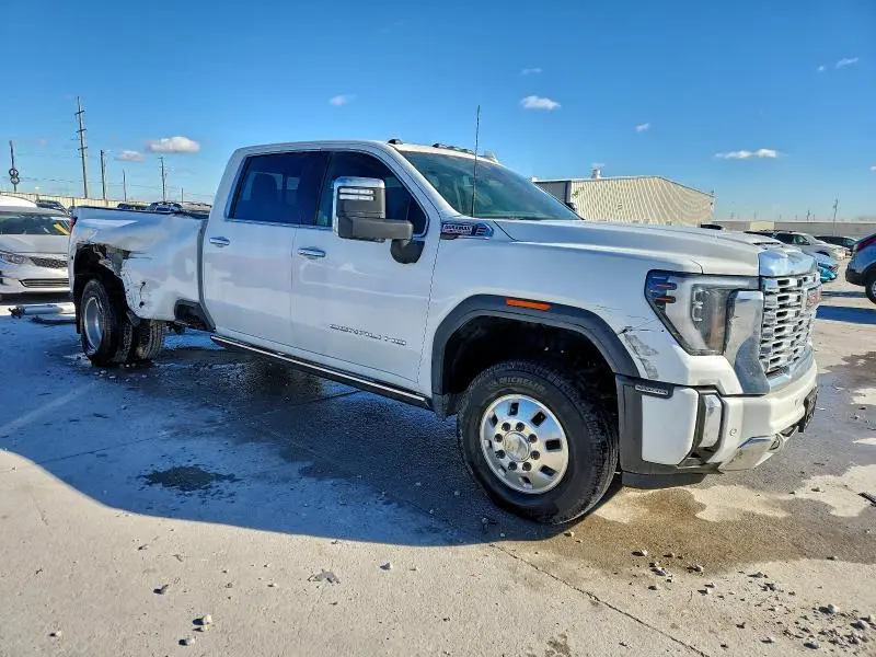 2025 GMC SIERRA K3500 DENALI  