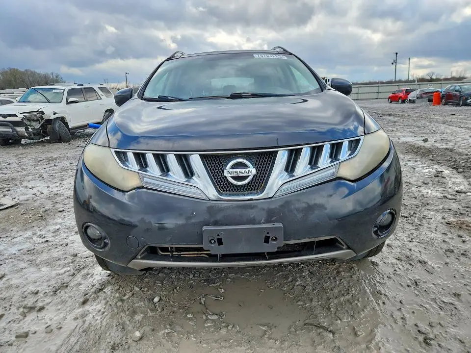2010 NISSAN MURANO S  