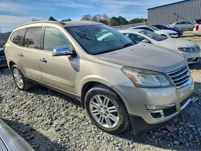 2015 CHEVROLET TRAVERSE LT  