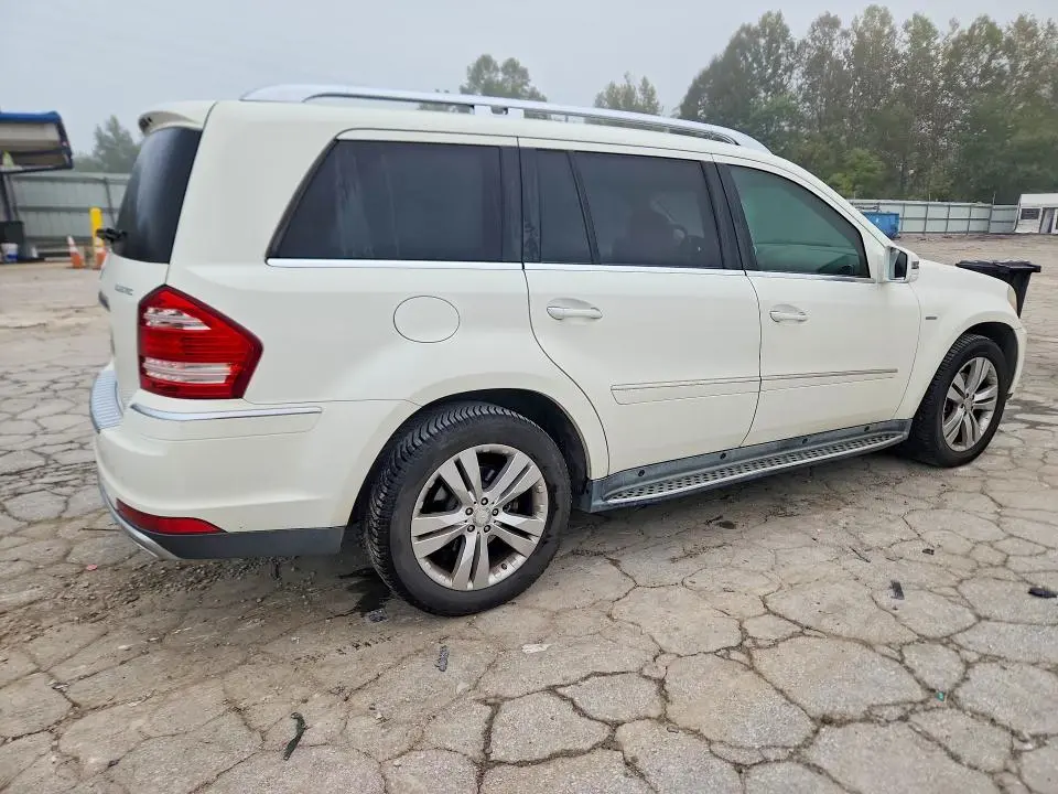 2012 MERCEDES-BENZ GL 350 BLUETEC  