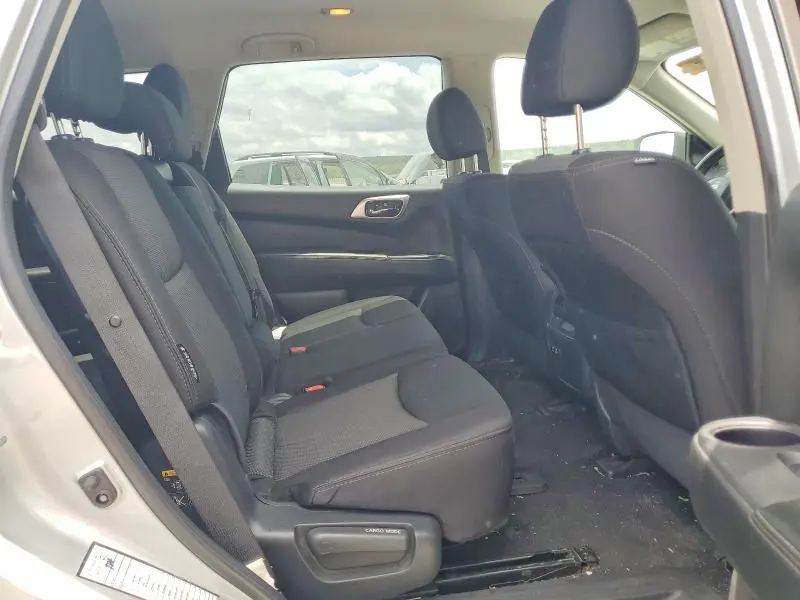 2020 NISSAN PATHFINDER SV  
