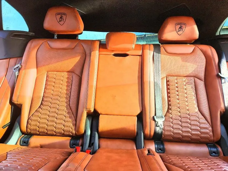 2021 LAMBORGHINI URUS   