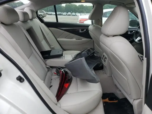 2018 INFINITI Q50 LUXE  