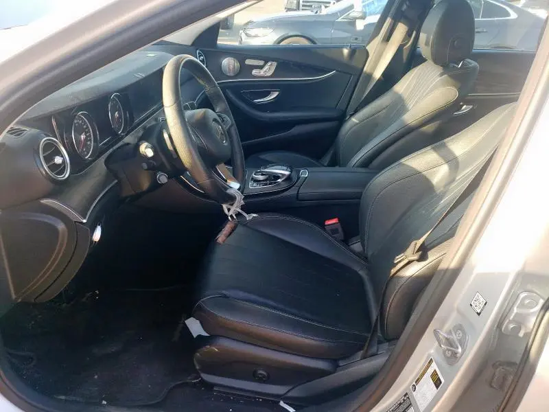2018 MERCEDES-BENZ E 300  