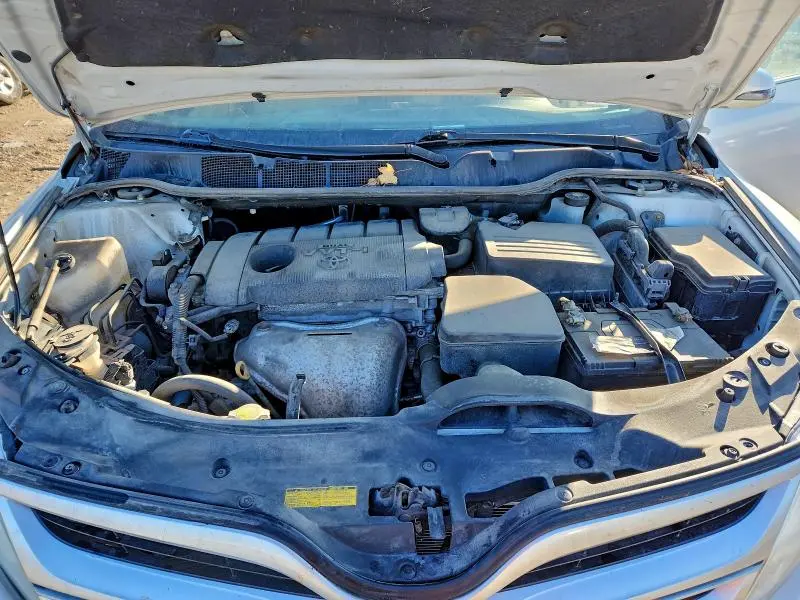 2015 TOYOTA VENZA LE  