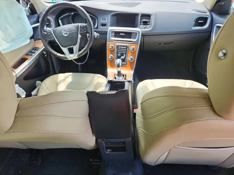 2016 VOLVO S60 PREMIER  