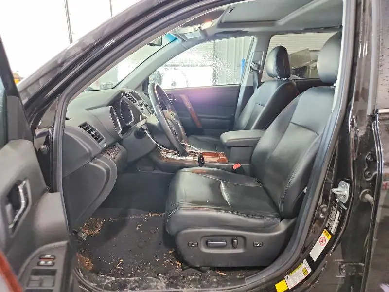 2013 TOYOTA HIGHLANDER LIMITED  