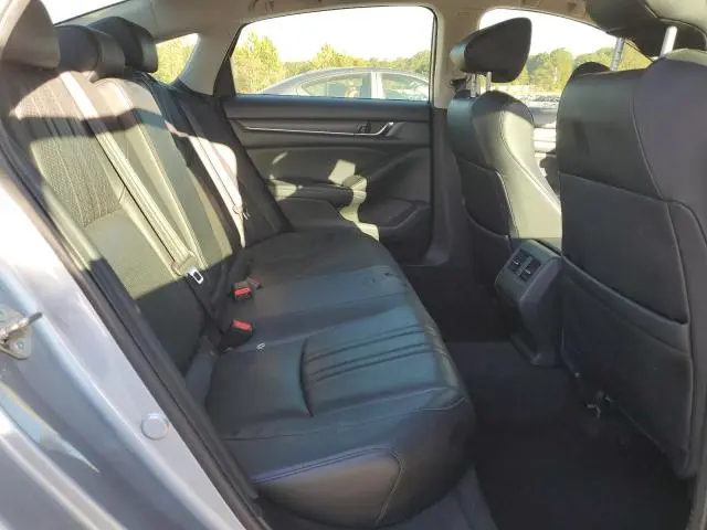 2018 HONDA ACCORD TOURING  