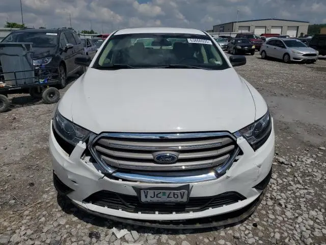 2019 FORD TAURUS SE  