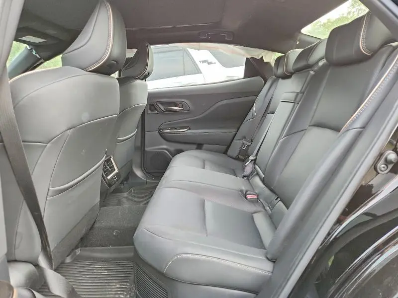 2024 TOYOTA CROWN PLATINUM  