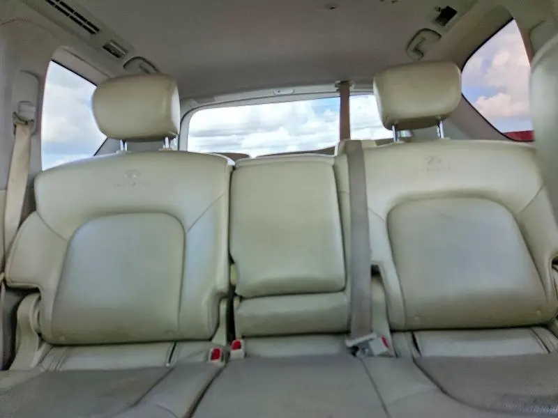 2011 INFINITI QX56 BASE  