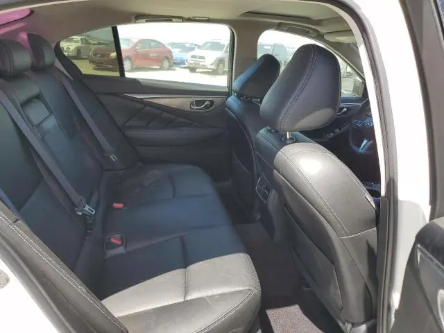 2019 INFINITI Q50 LUXE  