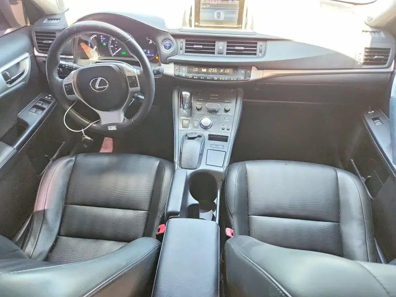 2013 LEXUS CT 200  