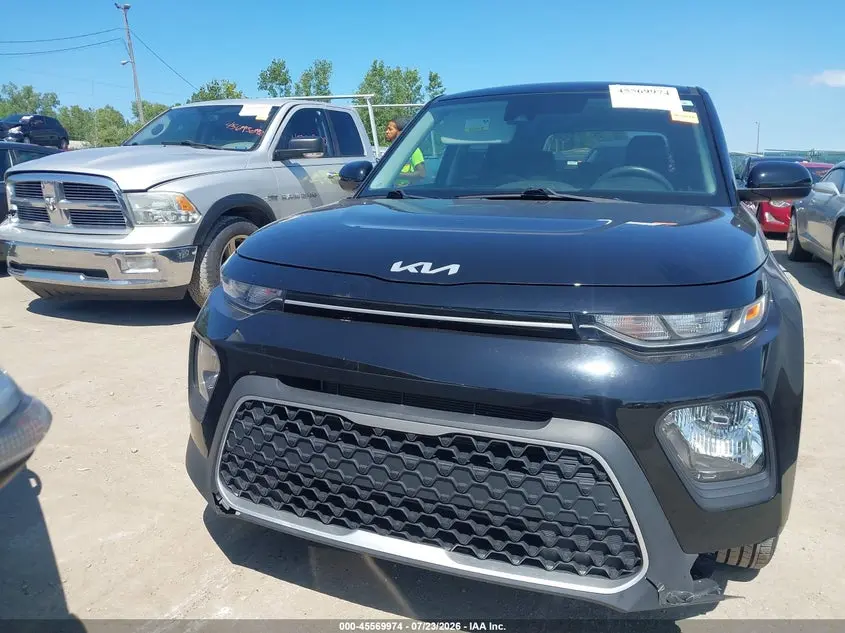 2022 KIA SOUL LX