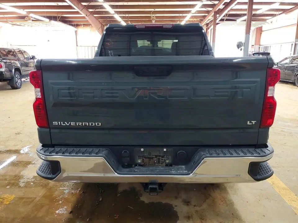 2025 CHEVROLET SILVERADO K1500 LT  