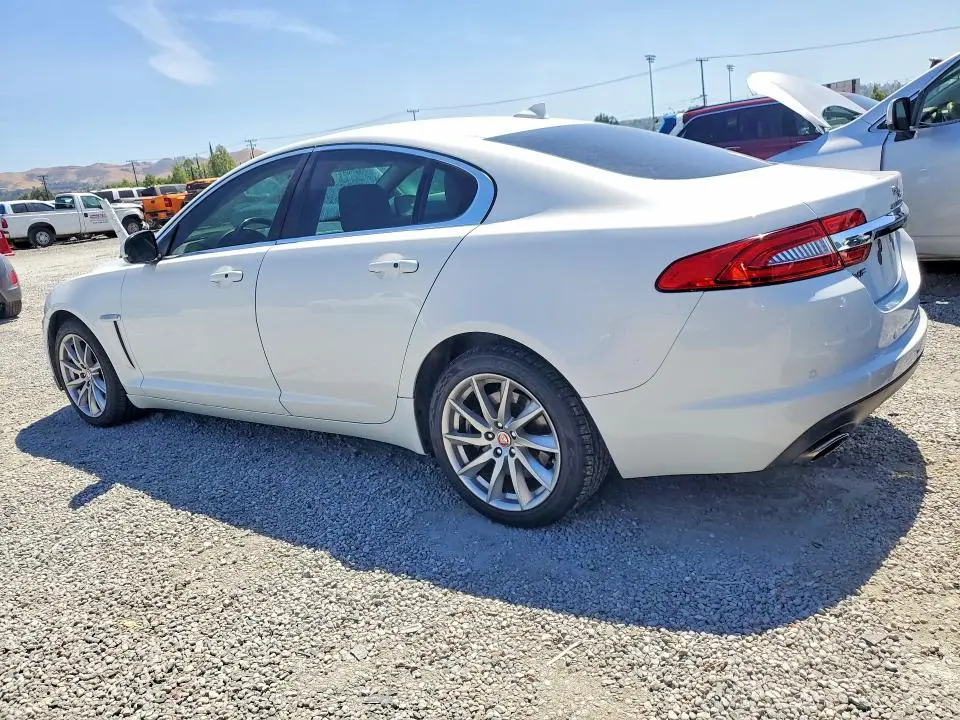 2015 JAGUAR XF 2.0T PREMIUM  