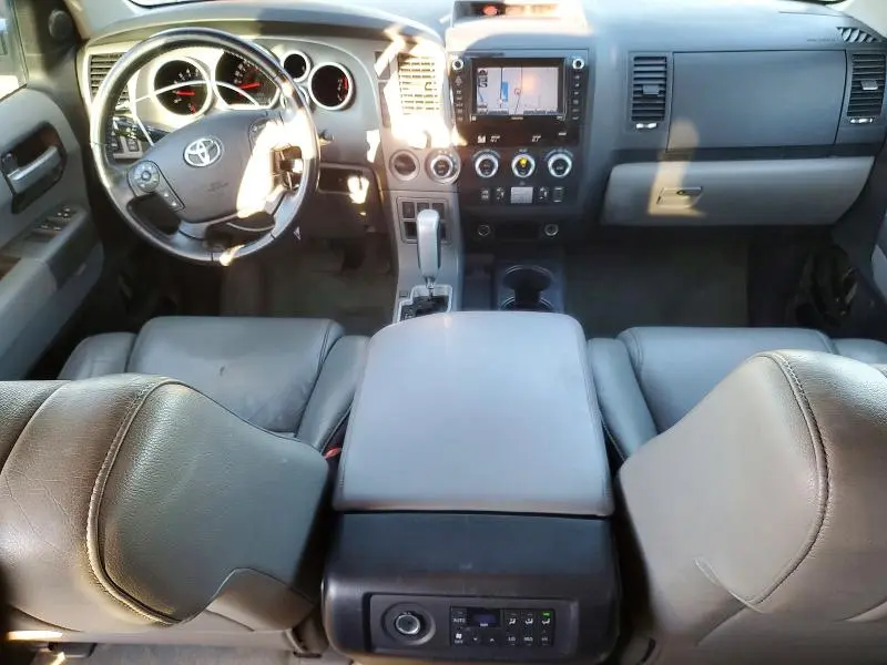 2011 TOYOTA SEQUOIA LIMITED  