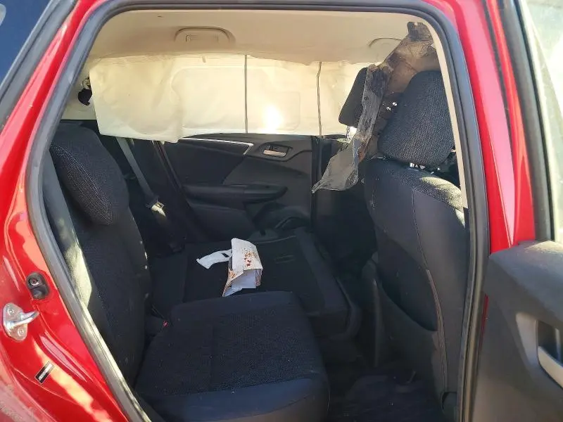 2016 HONDA FIT LX  