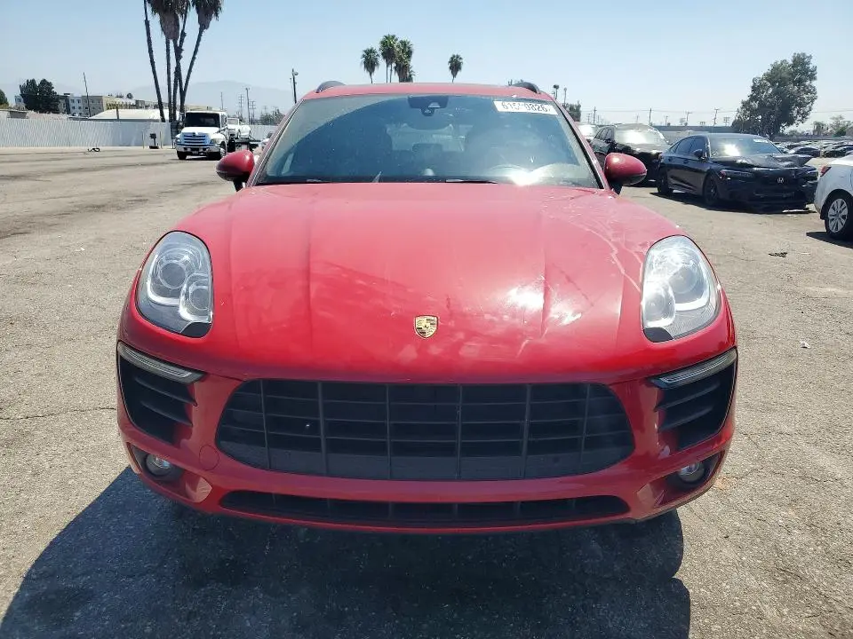 2017 PORSCHE MACAN   