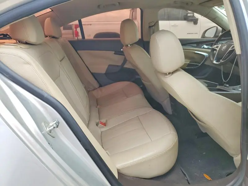 2011 BUICK REGAL CXL  