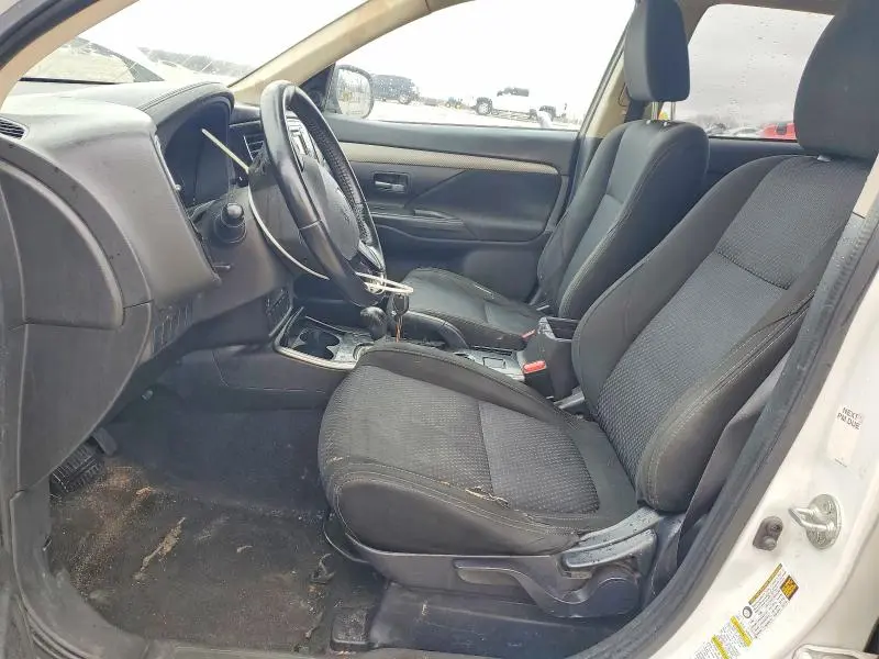 2017 MITSUBISHI OUTLANDER ES  