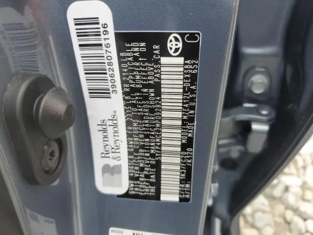 2021 TOYOTA COROLLA SE  