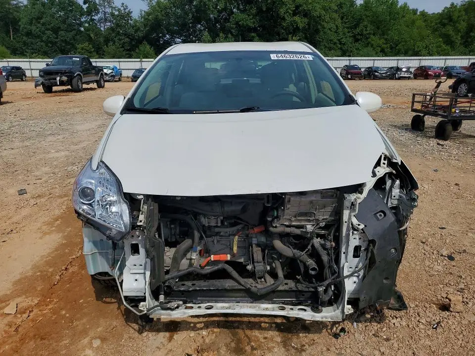 2014 TOYOTA PRIUS TWO  