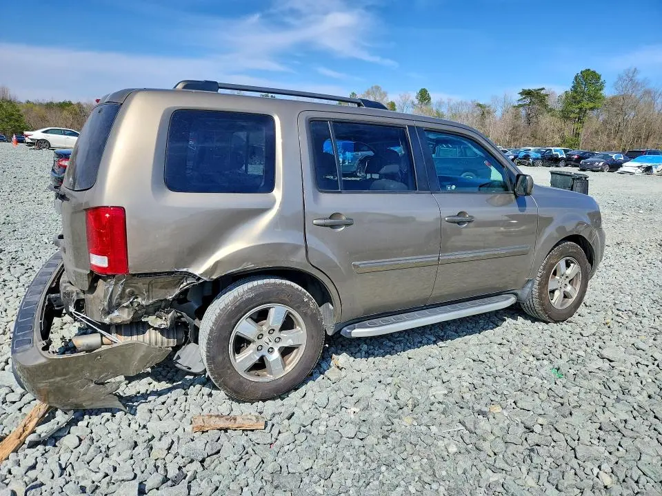 2011 HONDA PILOT EXL  