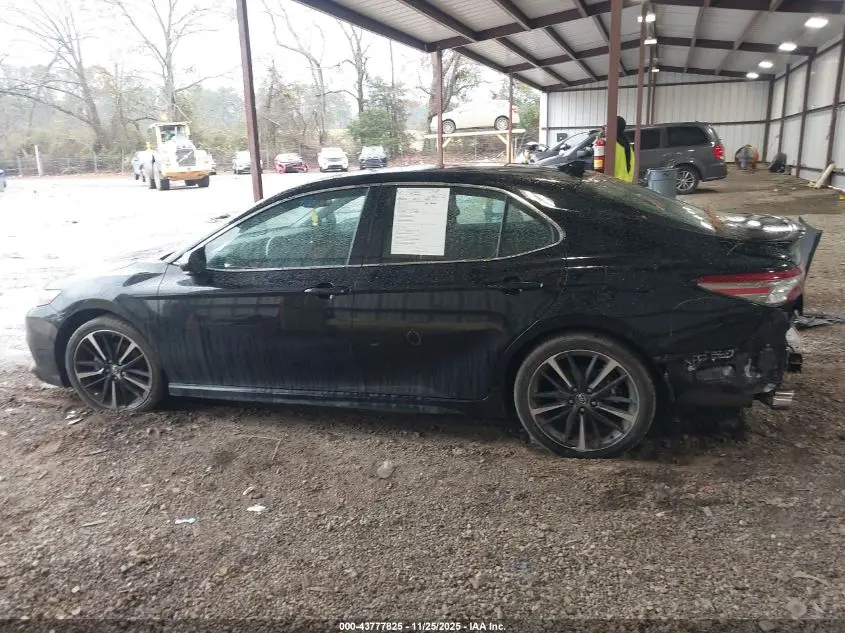 2019 TOYOTA CAMRY XSE