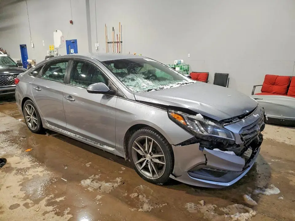 2015 HYUNDAI SONATA SPORT  