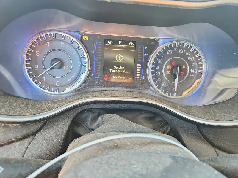 2016 CHRYSLER 200 LIMITED  