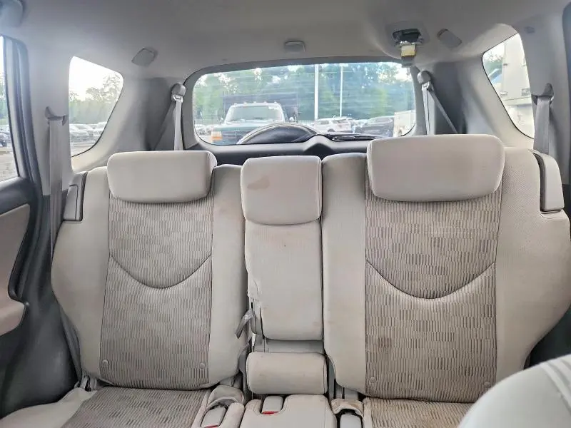 2011 TOYOTA RAV4 BASE  
