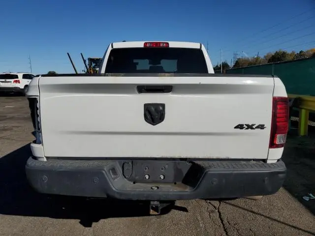 2022 RAM 1500 CLASSIC SLT  