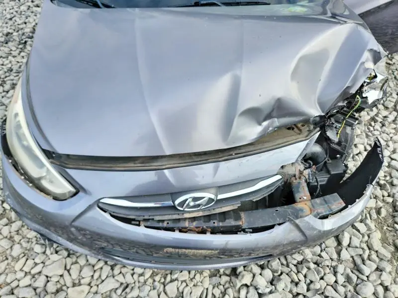 2015 HYUNDAI ACCENT GLS  